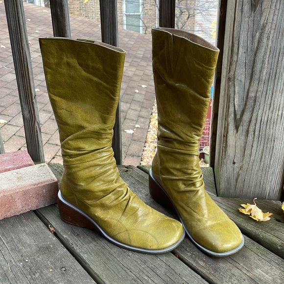 Miz Moos Green Leather Casablanca size 39 calf height boots - Picture 3 of 16